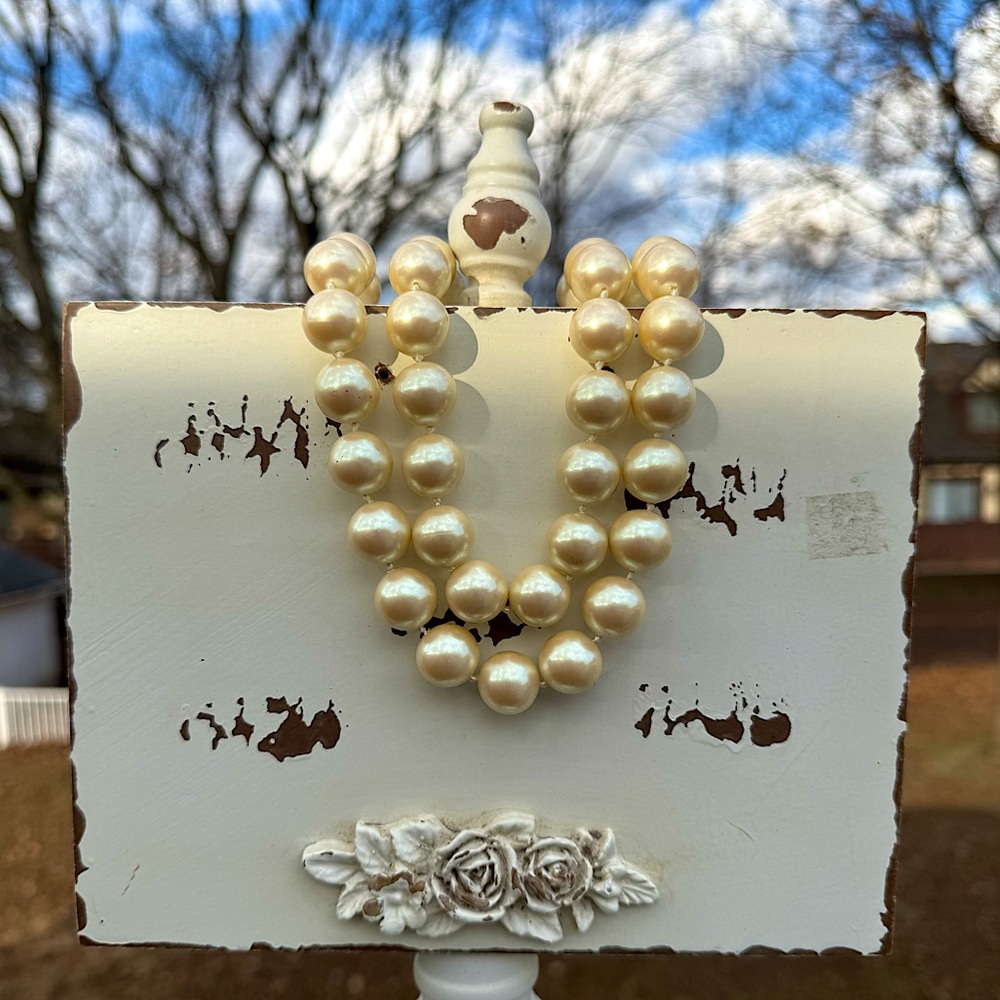 💛 Vintage Monet Large Double Strand Pearl Necklace